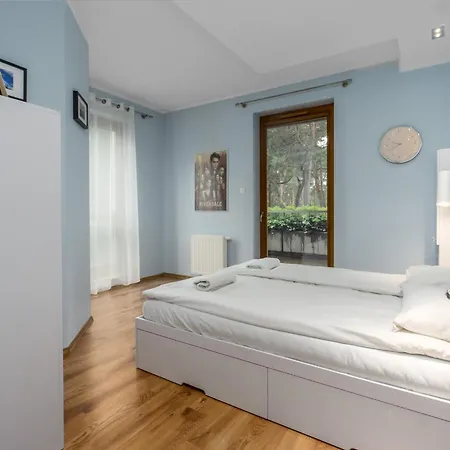 Louise House - Hav Aparts Апартаменты *