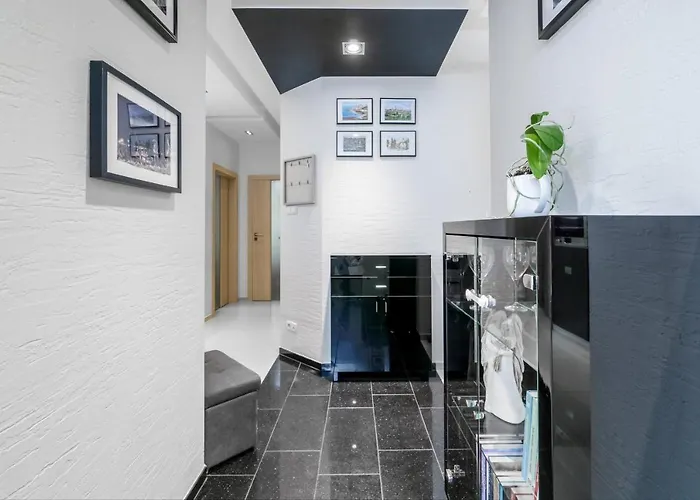 Апартаменты Louise House - Hav Aparts