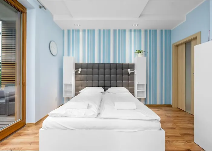 Louise House - Hav Aparts Апартаменты