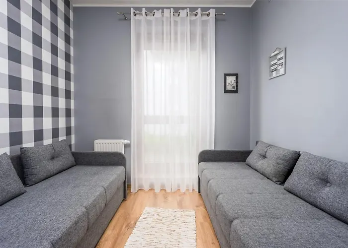 Louise House - Hav Aparts Апартаменты *